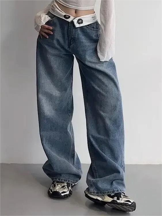 WIDE-LEG LIGHT-WASH JEANS WITH LOW-RISE BUTTONED WAISTBAND LOOSE COTTON BLEND