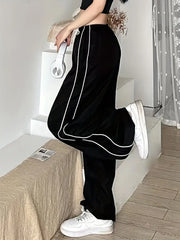 WIDE-LEG PANTS WITH WHITE STRIPES - RETRO SPORT BLACK CONTRAST