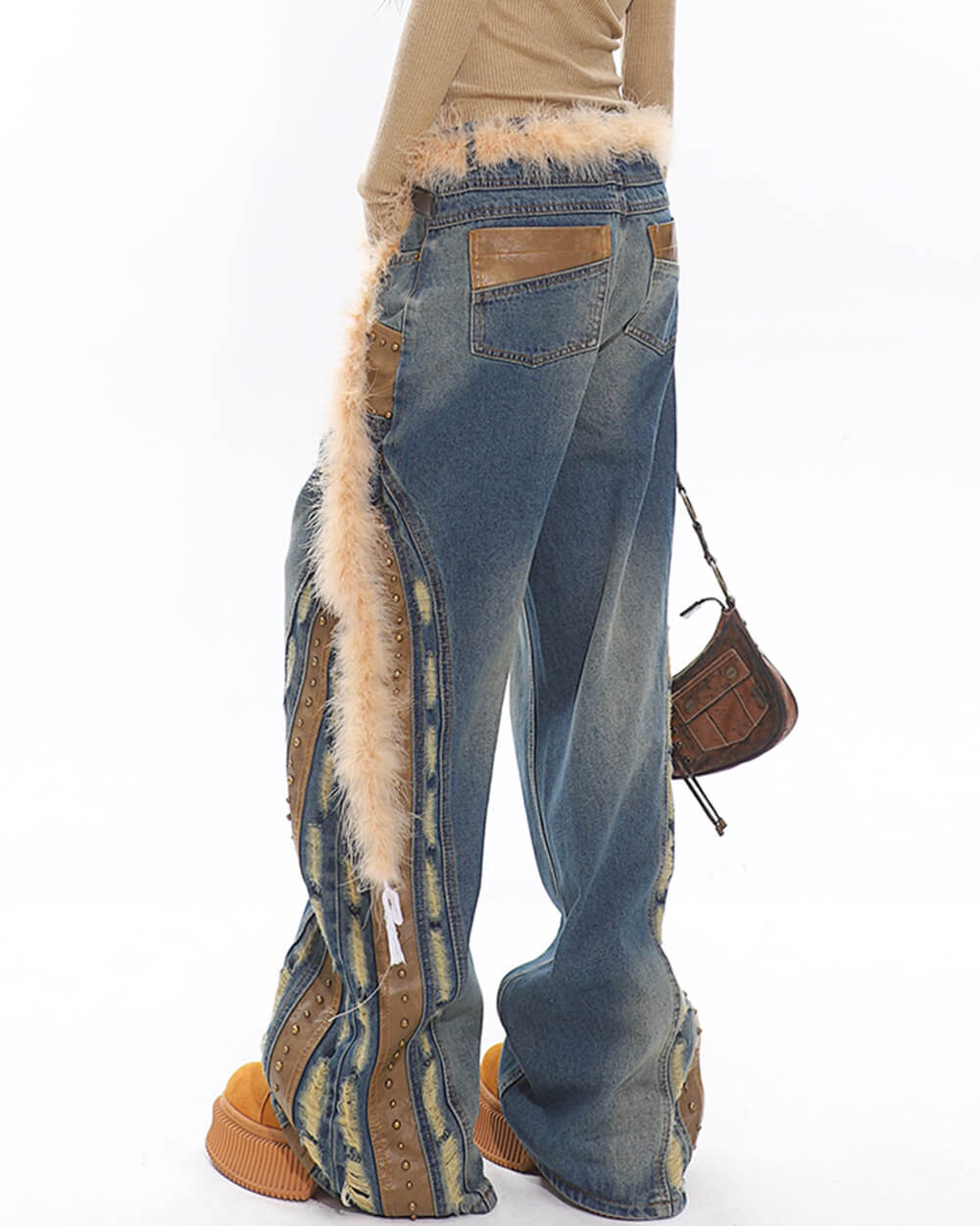 WILD WEST HERITAGE DISTRESSED DENIM WITH WESTERN-INSPIRED DETAILS