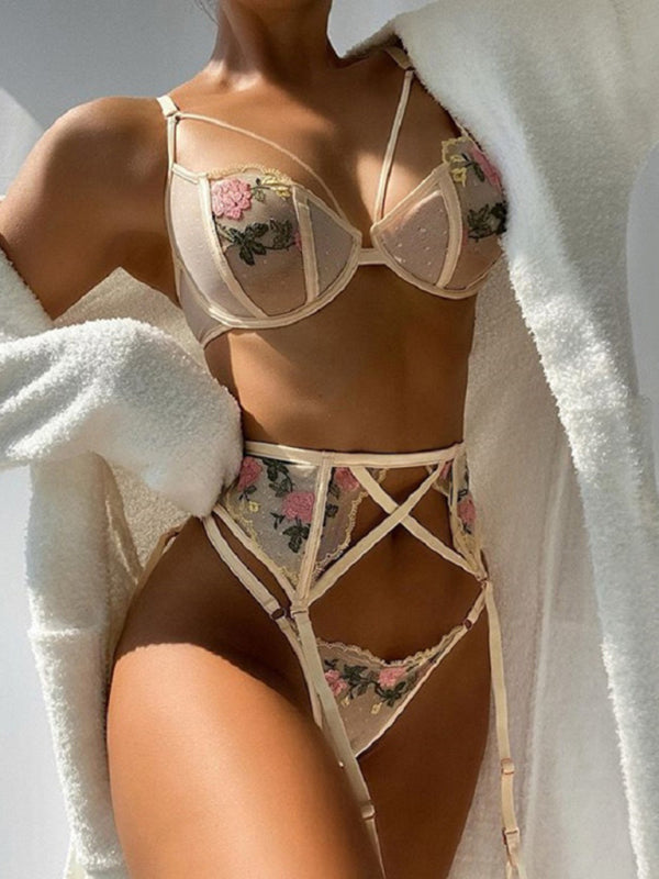 Women’s Classic Embroidered Lace Mesh Sexy Lingerie Three-piece Set