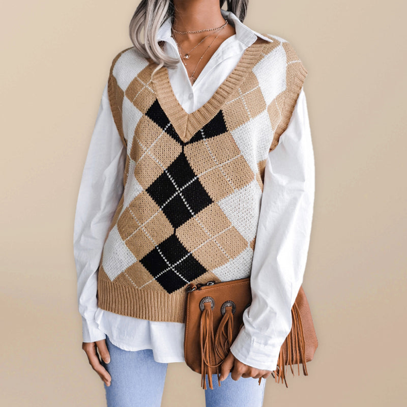 Women’s diamond V-neck casual loose knit vest sweater - Khaki / S