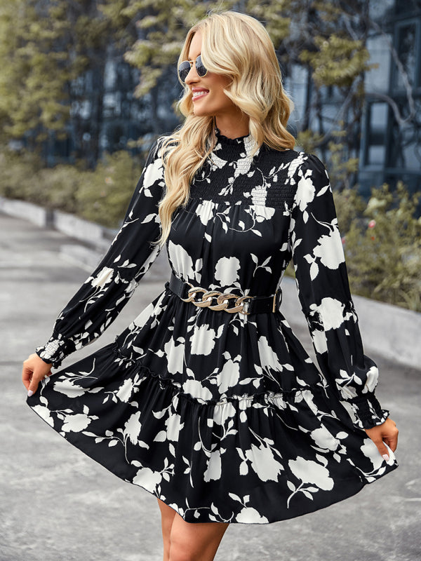 Women’s elegant long sleeved loose dress