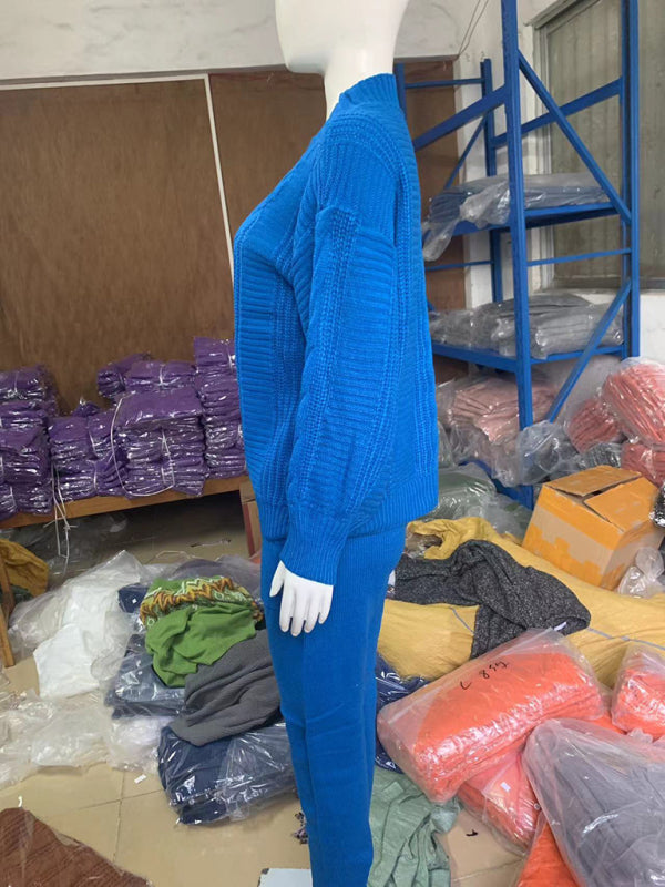 Women’s Fashion V-neck Solid Color Suit Sweater + Knitted Pants