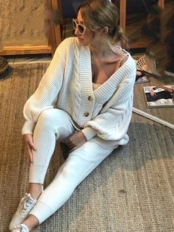 Women’s Fashion V-neck Solid Color Suit Sweater + Knitted Pants - White / S