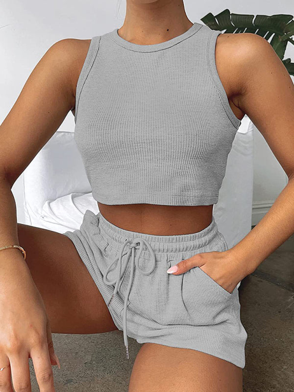 Women’s new loose solid color casual sleeveless shorts suit