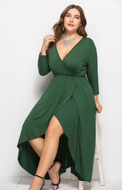 Women’s Plus Size Solid Deep V Dress