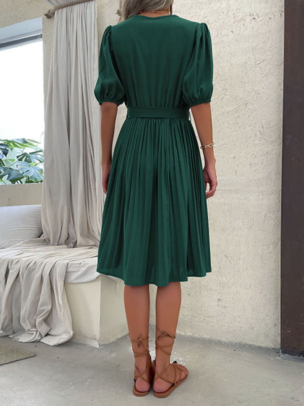 Women’s Solid Color Tie V Neck Pleated Dress