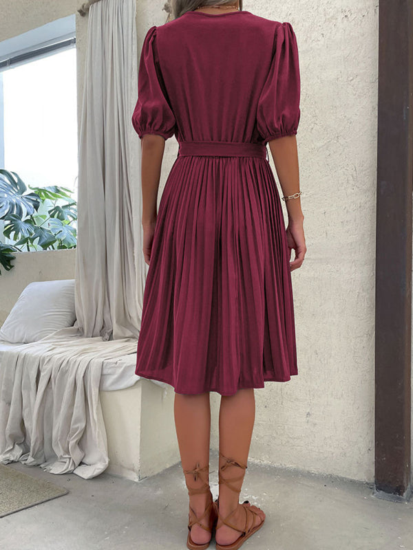 Women’s Solid Color Tie V Neck Pleated Dress