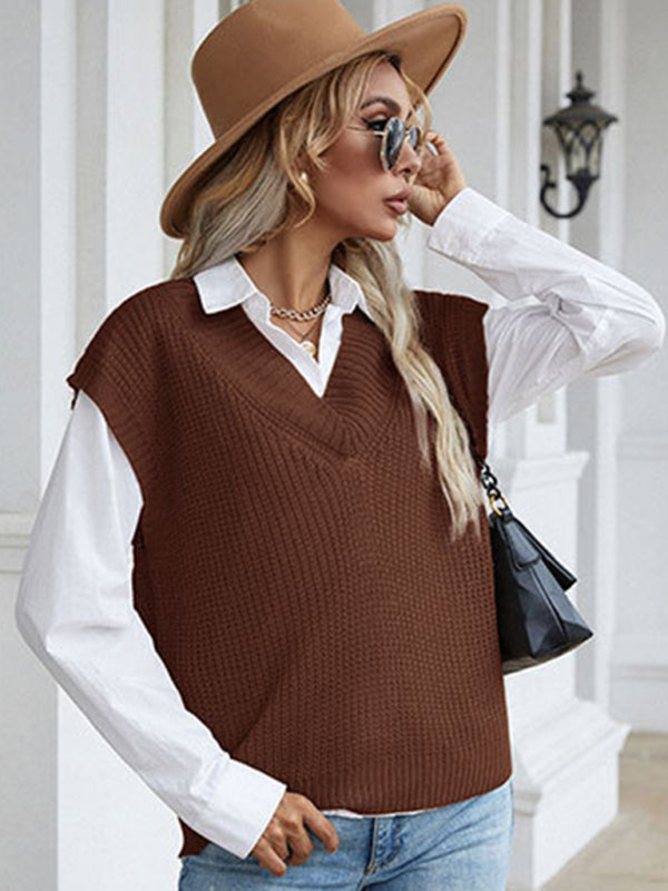 Women’s solid color v-neck knitted sweater vest