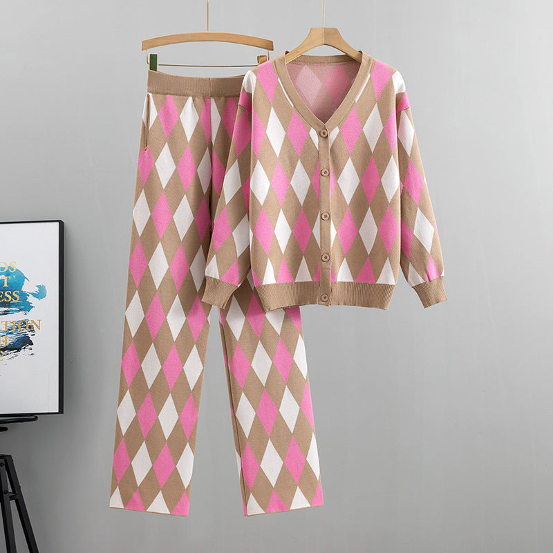 Ensemble deux pièces automne-hiver pour femme : cardigan décontracté à carreaux en maille, pantalon. 